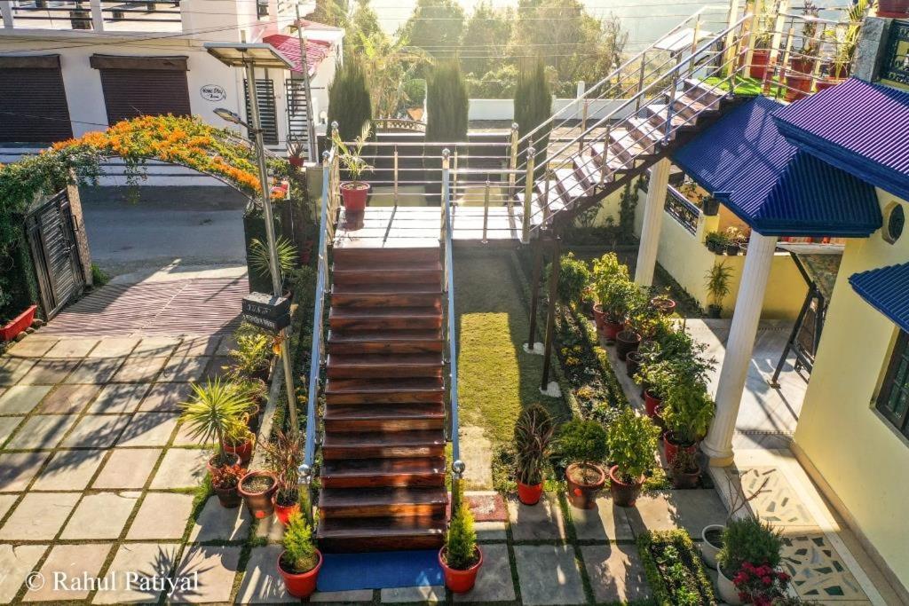 Bhīm Tāl The Walnut Creek酒店 外观 照片